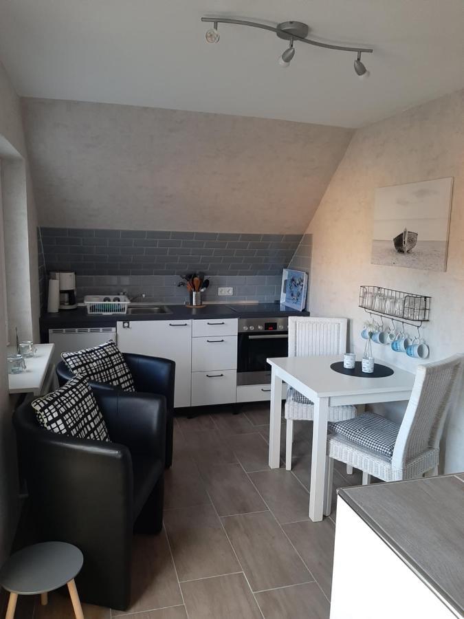 Haus Heimathafen Appartement Süssau Buitenkant foto